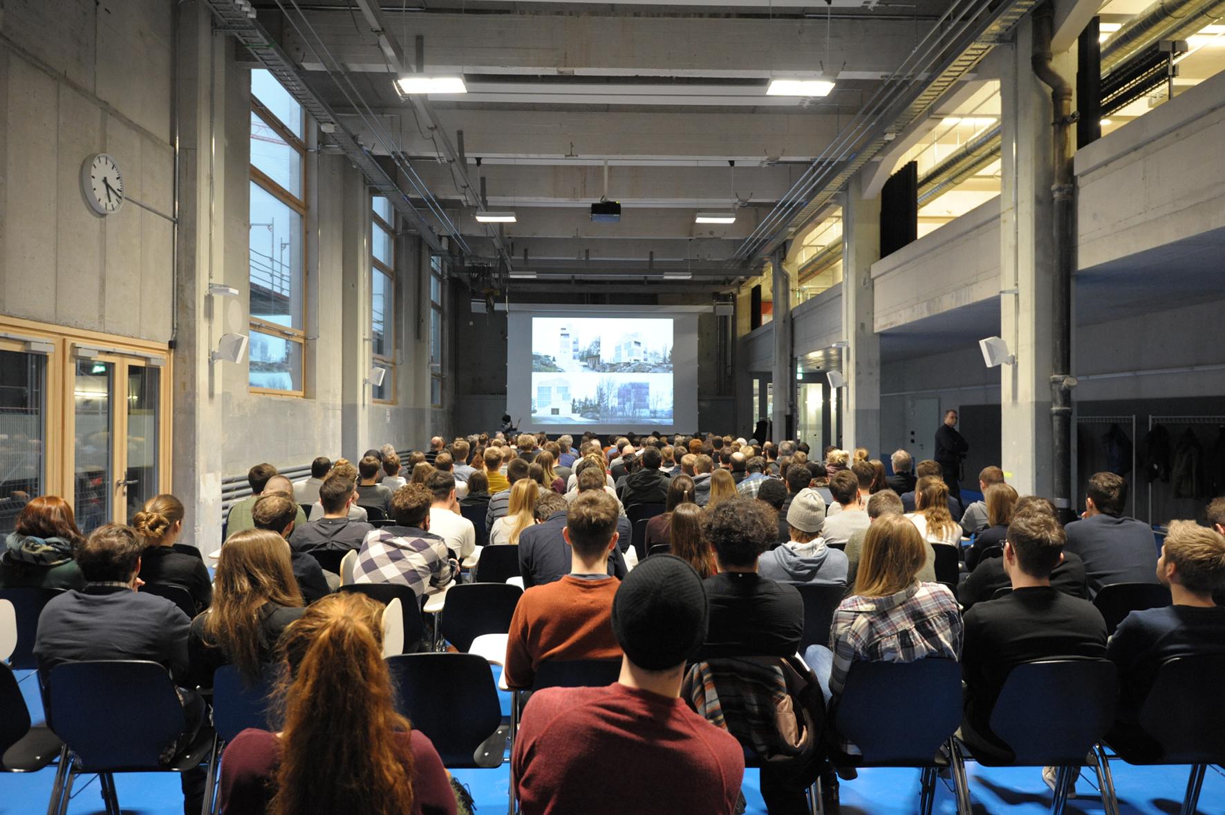 Der neue blaue Saal / Foto: Christian Schwager.jpg