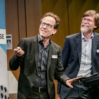 Dr. Philippe Menétrey (1).jpg