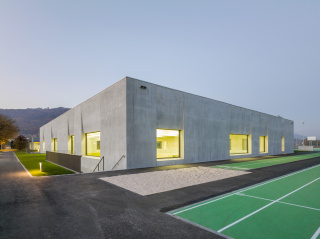 Leichtbeton-Halle in Oensingen