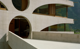 Schulhaus und Kindergarten, Grono