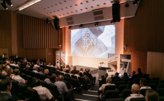 Cérémonie de remise des prix et ouverture de l'exposition