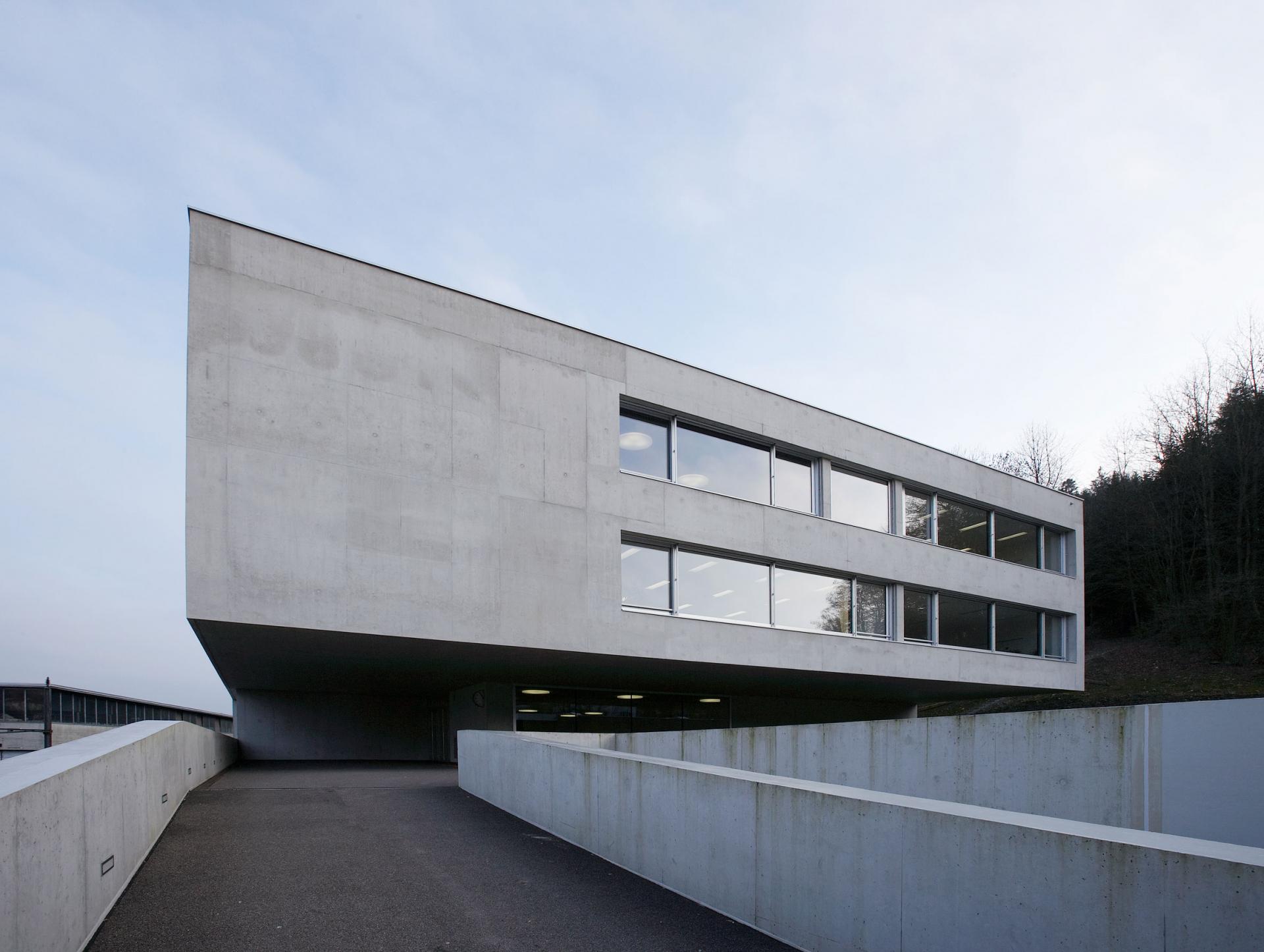 Scharfkantige Ausführung