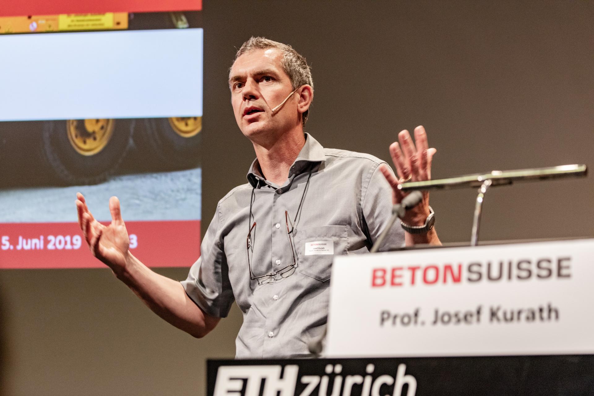 Prof. Josef Kurath (2).jpg